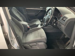 /photos/12511/25bd569d-fe0d-4011-a4cc-ac973d266afd_i320x240.jpg