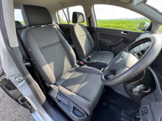 /photos/12511/2f525f7b-629c-4c63-826d-76edc273fe81_i320x240.jpg