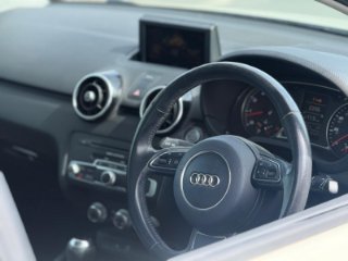 /photos/12511/62614442-73c2-4723-9b53-83ff06a9392e_i320x240.jpg