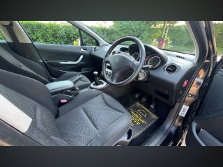 /photos/12511/dc2ed61f-d270-41f7-b9c9-cbc8de07fd3a_i320x240.jpg