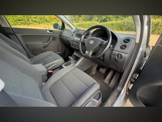 /photos/12511/e0c689f1-e682-46e8-9789-f2fdac1ffae4_i320x240.jpg