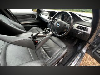 /photos/12511/e2e0ddea-dd85-4391-b8d6-3a5ec28c5ca3_i320x240.jpg