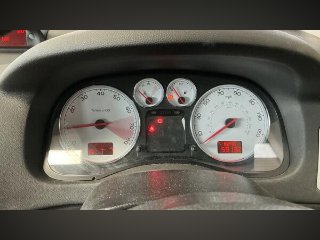 /photos/12511/e65bd91c-378f-42a8-b44b-22a14e4075d3_i320x240.jpg