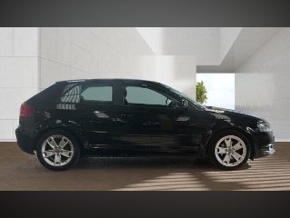 /photos/12511/f2bec422-6e70-4d73-bf8f-da443d42bd76_i320x240.jpg