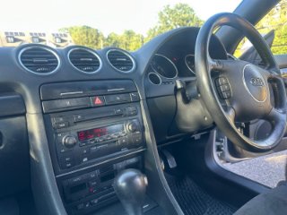/photos/12511/f355aa5d-19d7-44b3-b2df-8ed2d02d1c72_i320x240.jpg